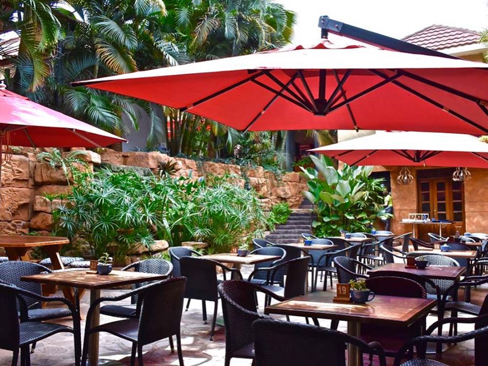 Bars and restaurants in Uganda. Popular spots/places, hangout food and beverages establishments in Kampala. Here are leading bars and restaurants in Kampala Uganda. | Ugabox.com