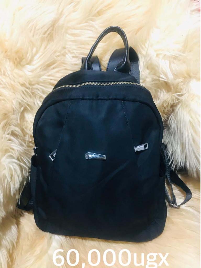 Handbags for Sale in Kampala Uganda. Designer Stylish and Trendy Ladies' Handbags | Women's Bags | Birthday Gift Bags | Order Now for Delivery in Kampala. Calls: +256 781 712 913, Whatsapp: +256 756 758 081. Prettybags, We sell/supply and deliver fashionable womens' bags/ladies' handbags for all events and occasions/women party bags, office bags when you order with us online/call. We are located in Naalya Estate next to Naalya Estate Supermarket 'aka' Lucky7 Supermarket Wakiso Uganda, Ugabox