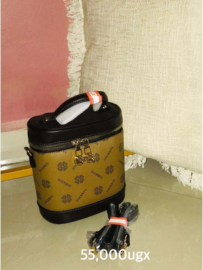 Handbags for Sale in Kampala Uganda. Designer Stylish and Trendy Ladies' Handbags | Women's Bags | Birthday Gift Bags | Order Now for Delivery in Kampala. Calls: +256 781 712 913, Whatsapp: +256 756 758 081. Prettybags, We sell/supply and deliver fashionable womens' bags/ladies' handbags for all events and occasions/women party bags, office bags when you order with us online/call. We are located in Naalya Estate next to Naalya Estate Supermarket 'aka' Lucky7 Supermarket Wakiso Uganda, Ugabox