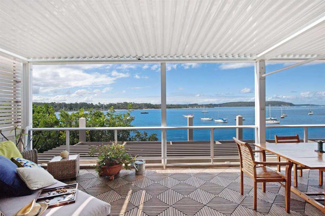 Balcony Shade Design in Kampala Uganda. Pergola Roof Design/Pergola Building. Other Services: Wood/Aluminium Pergola Design and Installation, Aluminium Roofs, Glass Roofs, Aluminium Doors and Windows, Home Interior and Exterior Design, Aluminium Products, Aluminium Construction, Aluminium House, Aluminium Building, Aluminium/Steel Fabrication in Kampala Uganda, Ugabox