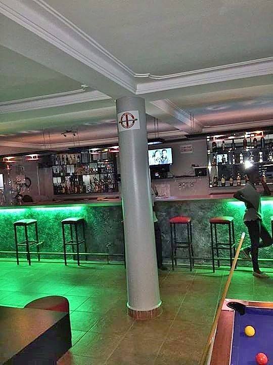 Three Monkeys Bar and Lounge Kabalagala Kampala Uganda, Good food in Kampala, Food & Drink, Top Bar, Top Restaurant, Lounge, Top Bar and Lounge, Cool night out, Business hangouts, Corporate Venues, Corporate hangouts, Beer, Wine, Spirits, Cocktail bar, Sports Bar, Amazing Beer prices, Cheap Beer, Great Place to Drink after work, Gins and local beers, Grilled food and wood-fired pizzas, Chatting and Drinking, Chilling with friends and mates, Date night, Eating and Drinking, Birthday & Private parties, Drinking and Dancing, Cocktail Bar, Lounge Bar, Party Bar, Kampala Pub, Cool DJs, Lively Music, Great Beer Drink Out, Tasteful Delicious food in Kampala, Amazing Drinking Venue in Kampala Uganda, Ugabox
