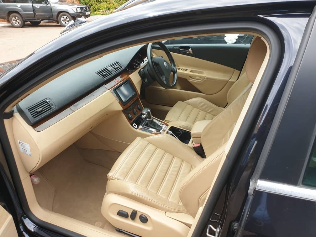 Wedding Cars in Uganda, Bridal Cars for Hire in Kampala Uganda, Bridal Vehicles Supplier in Kampala Uganda, Tours & Travel Uganda, Bridal Transport Services in Kampala Uganda, Ugabox