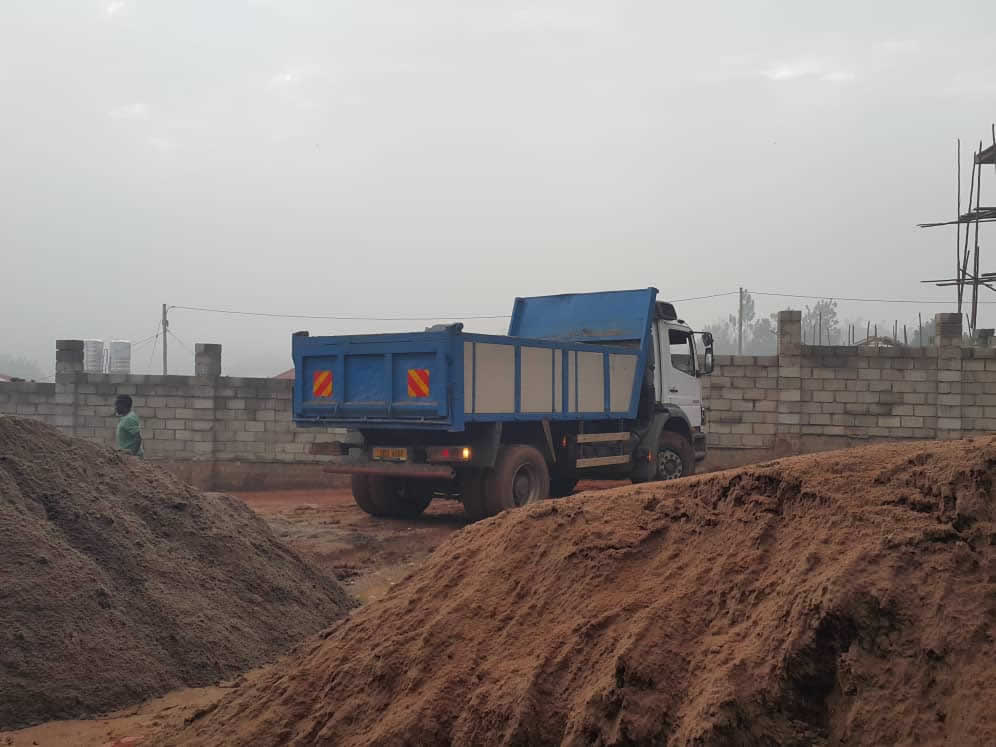 Sand Supply, Construction/Building Materials Loading Site Uganda, Kalungi Investments for Construction & Building Materials Supply in Kampala Uganda, Ugabox