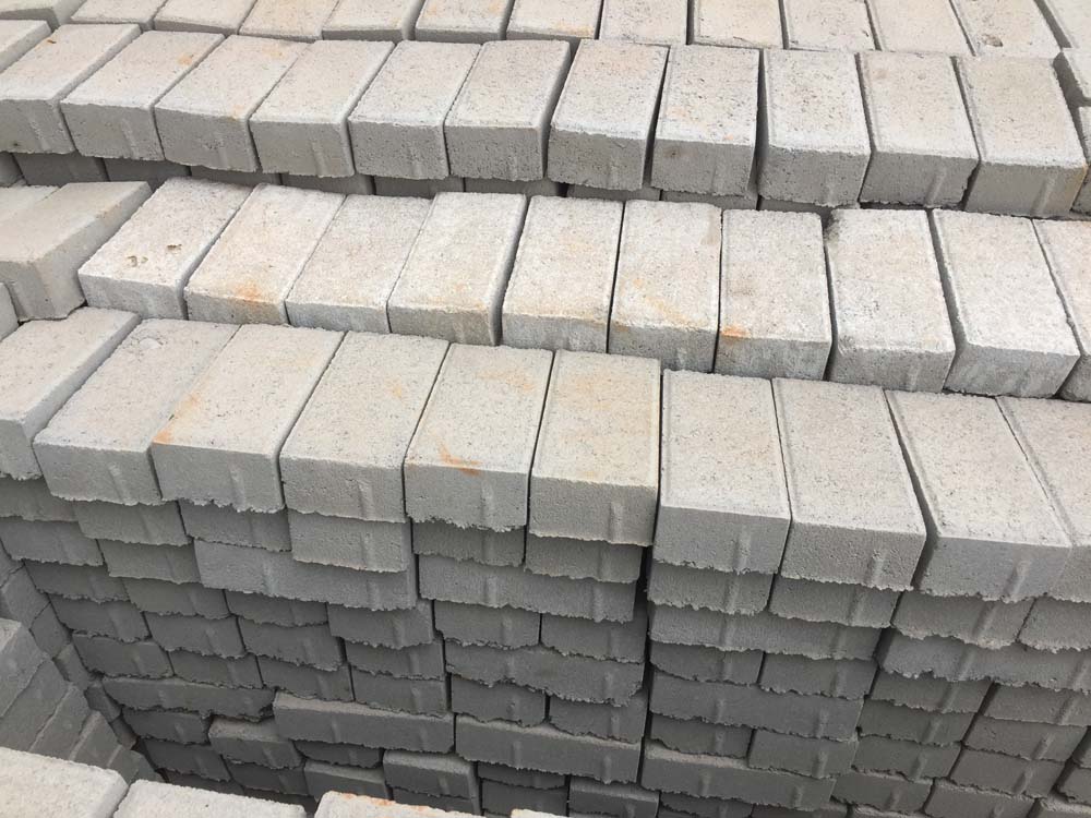 Concrete Pavers in Uganda, Akamwesi Ltd for Road Pavers, Compound Pavers Supply in Uganda. Construction & Building Materials Supply in Kampala Uganda, Ugabox