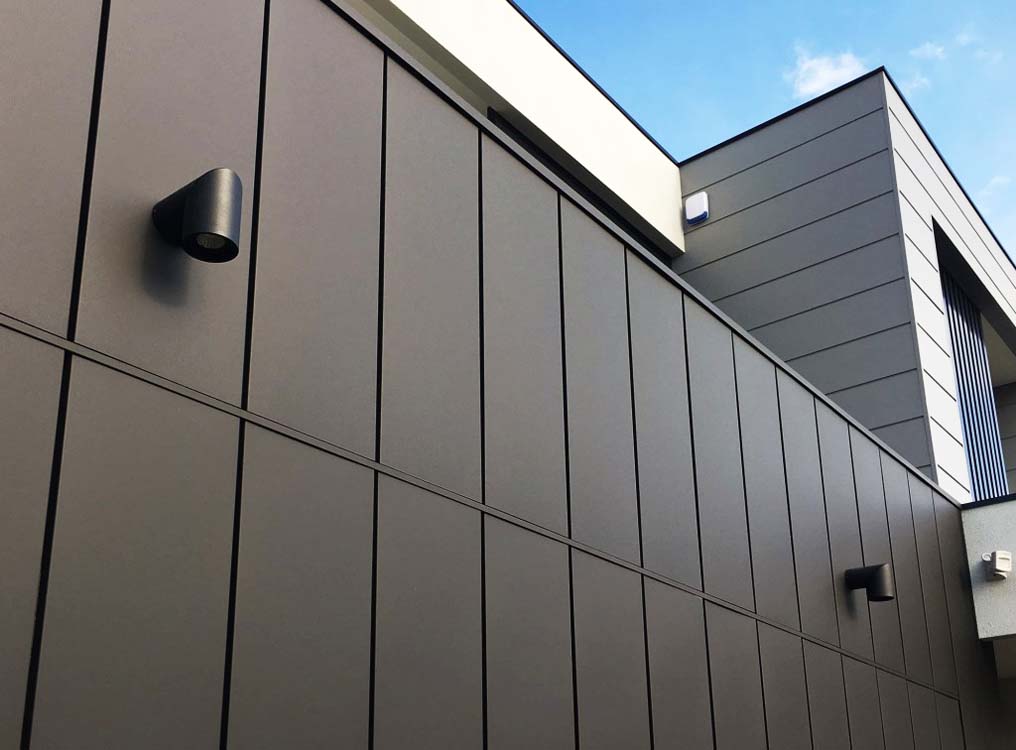 Cladding For Buildings in Kampala Uganda, Aluminium Design Works/Installation and Glass Works in Uganda, Luxury Aluminium and Glass Solutions Uganda, Ugabox