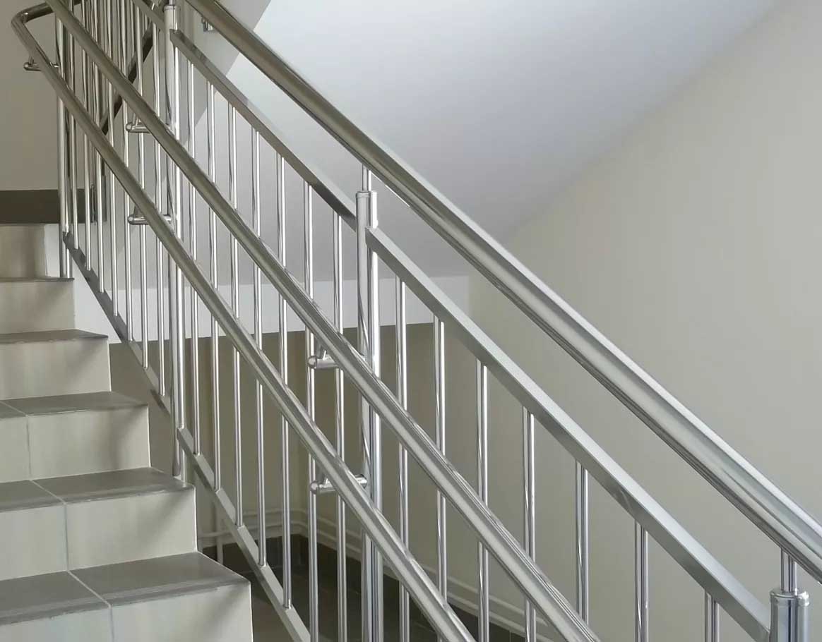 Stainless Steel Rails in Kampala Uganda, Metal Works/Steel Works in Uganda, Aluminium Design Works/Installation and Glass Works in Uganda, Luxury Aluminium and Glass Solutions Uganda, Ugabox