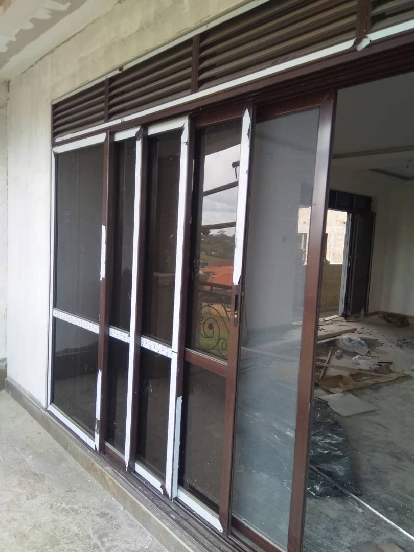 Aluminium Doors and Windows Kampala Uganda, Metal and Steel Windows & Doors Uganda, Oldvoi Uganda Limited Construction Comapany, Ugabox