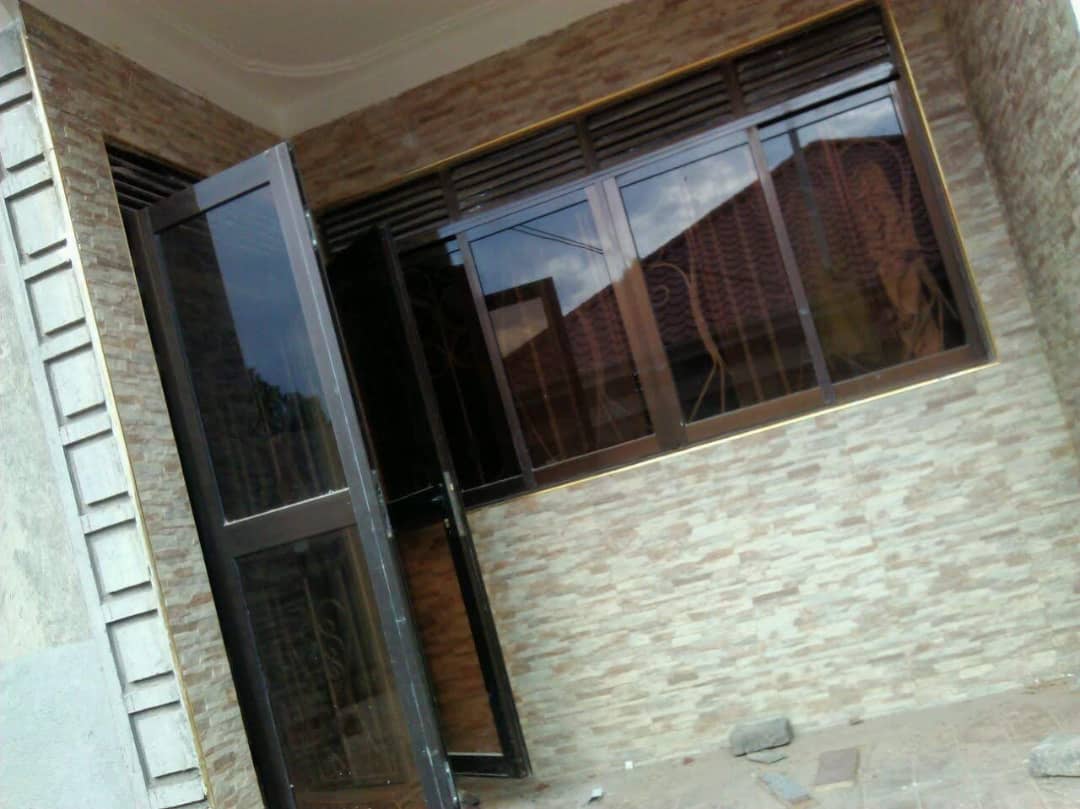 Aluminium Doors and Windows Kampala Uganda, Metal and Steel Windows & Doors Uganda, Oldvoi Uganda Limited Construction Comapany, Ugabox