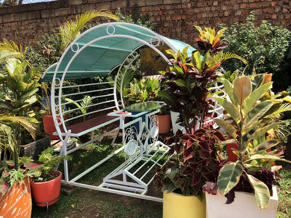 Garden Bench For Sale Kampala Uganda. Home Decor Services Uganda. Garden Furniture/Outdoor Furniture in Kampala Uganda. Garden Metal Works and Home Garden Beautification By Superior Crafts Uganda. Ugabox