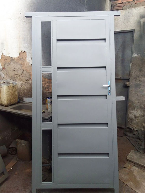 Metal Doors in Uganda. Steel Doors Uganda, Metal Welding And Fabrication in Kampala Uganda. Metal Engineering Works, Metal Welders, Steel Fabrication, Metal Fabrication in Kampala Uganda, MI Engineering Concepts Ltd, Ugabox