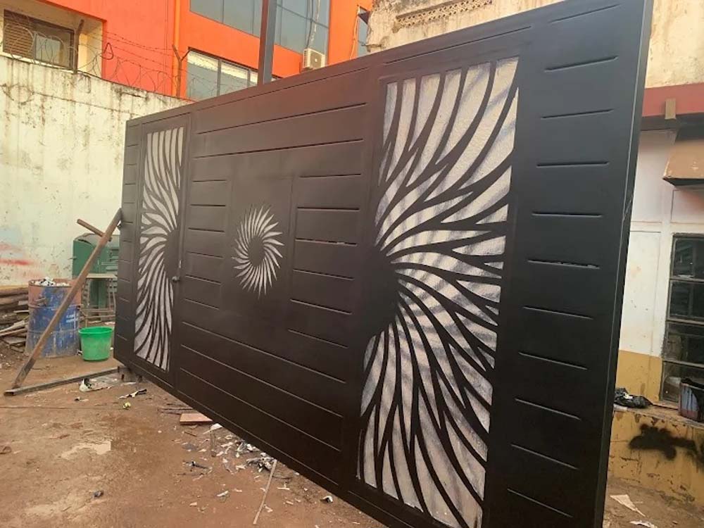 Metallic Gates in Uganda. Steel, Metal Welding And Fabrication in Kampala Uganda. Metal Engineering Works, Metal Welders, Steel Fabrication, Metal Fabrication in Kampala Uganda, MI Engineering Concepts Ltd, Ugabox