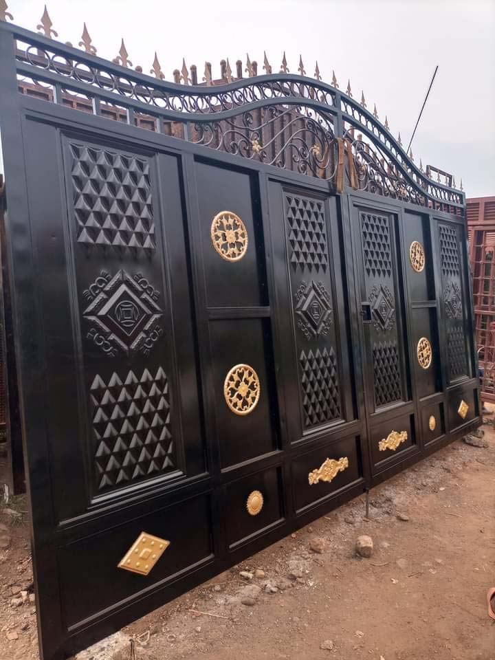 Metallic Gates in Uganda. Steel, Metal Welding And Fabrication in Kampala Uganda. Metal Engineering Works, Metal Welders, Steel Fabrication, Metal Fabrication in Kampala Uganda, MI Engineering Concepts Ltd, Ugabox