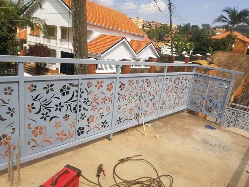 Metal Rails in Uganda. Steel Rails Uganda, Metal Welding And Fabrication in Kampala Uganda. Metal Engineering Works, Metal Welders, Steel Fabrication, Metal Fabrication in Kampala Uganda, MI Engineering Concepts Ltd, Ugabox