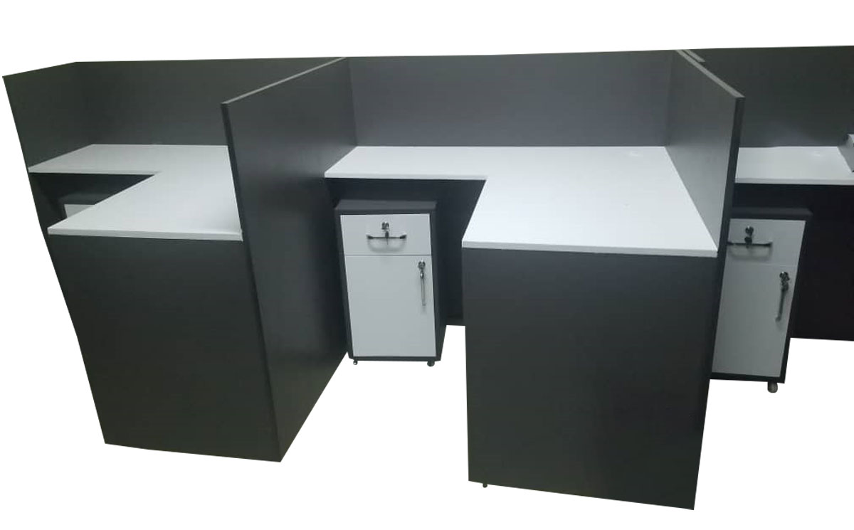 Office Workstations for Sale in Kampala Uganda. Workstation Furniture, Office Furniture in Uganda, Custom Made Office Furniture Design in Uganda, Office Furniture Uganda, Ugabox