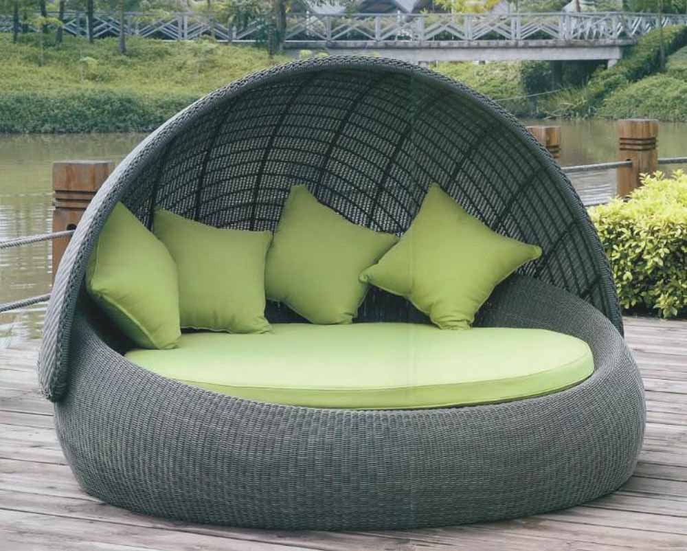 Garden and Outdoor Furniture for Sale in Kampala Uganda. Home, Bar, Restaurant, Hotel Garden Furniture Supplier in Uganda. Balcony Furniture, Patio Furniture in Uganda, Resin Wicker, All Weather Wicker Furniture in Uganda, Outdoor and Garden Furniture Manufacturer in Uganda. Chrome Outdoor Furniture Uganda, Ugabox