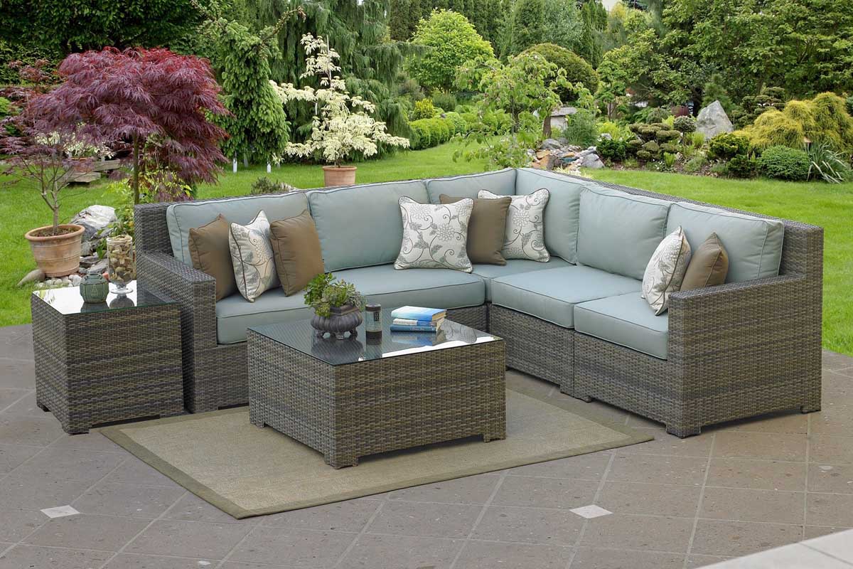 Garden and Outdoor Furniture for Sale in Kampala Uganda. Home, Bar, Restaurant, Hotel Garden Furniture Supplier in Uganda. Balcony Furniture, Patio Furniture in Uganda, Resin Wicker, All Weather Wicker Furniture in Uganda, Outdoor and Garden Furniture Manufacturer in Uganda. Chrome Outdoor Furniture Uganda, Ugabox