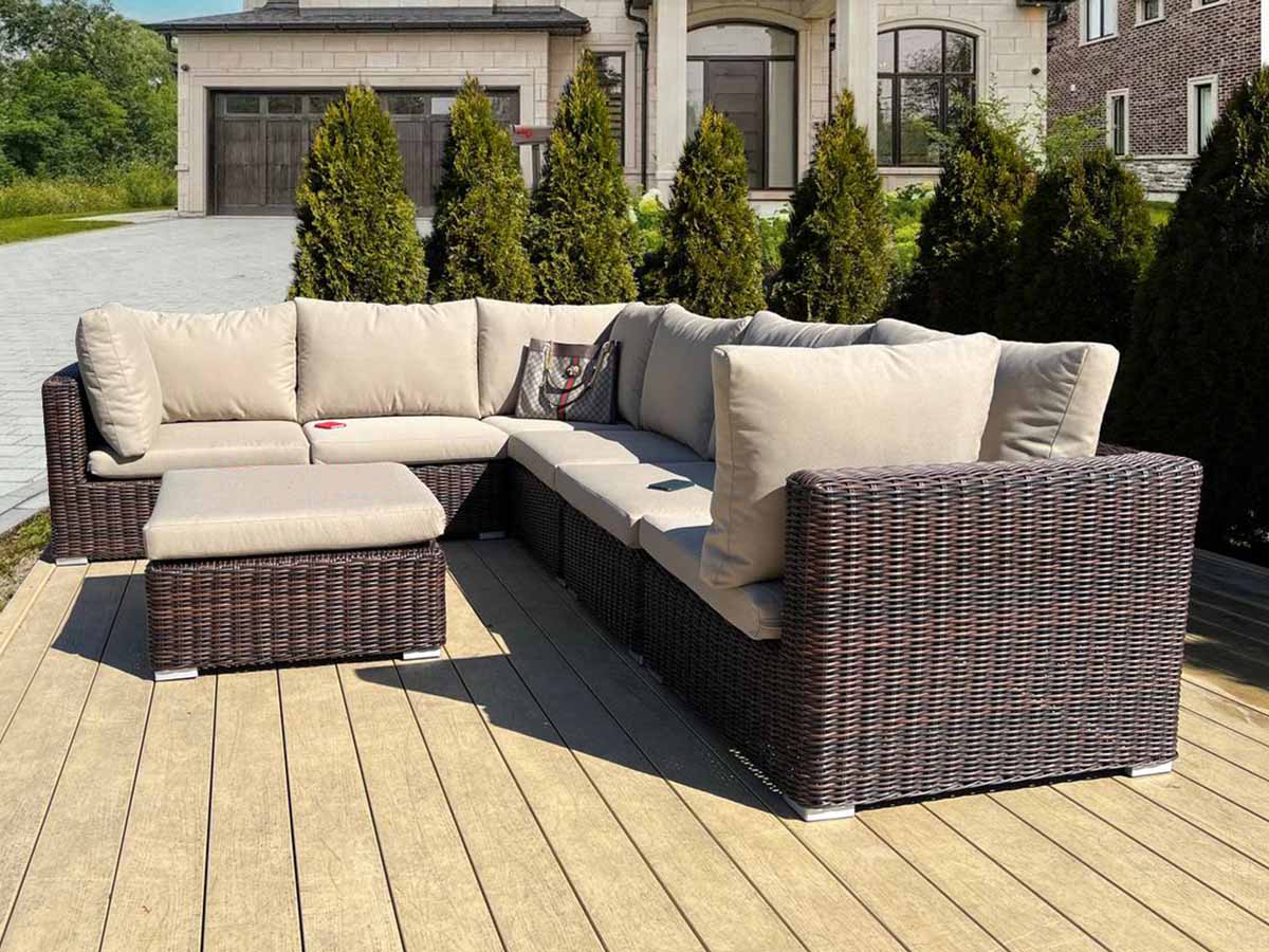 Garden and Outdoor Furniture for Sale in Kampala Uganda. Home, Bar, Restaurant, Hotel Garden Furniture Supplier in Uganda. Balcony Furniture, Patio Furniture in Uganda, Resin Wicker, All Weather Wicker Furniture in Uganda, Outdoor and Garden Furniture Manufacturer in Uganda. Chrome Outdoor Furniture Uganda, Ugabox