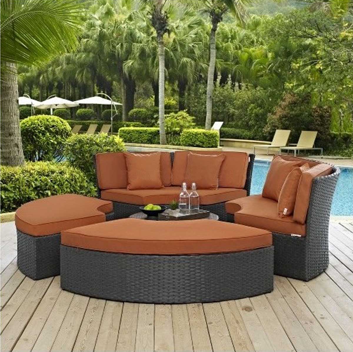 Garden and Outdoor Furniture for Sale in Kampala Uganda. Home, Bar, Restaurant, Hotel Garden Furniture Supplier in Uganda. Balcony Furniture, Patio Furniture in Uganda, Resin Wicker, All Weather Wicker Furniture in Uganda, Outdoor and Garden Furniture Manufacturer in Uganda. Chrome Outdoor Furniture Uganda, Ugabox