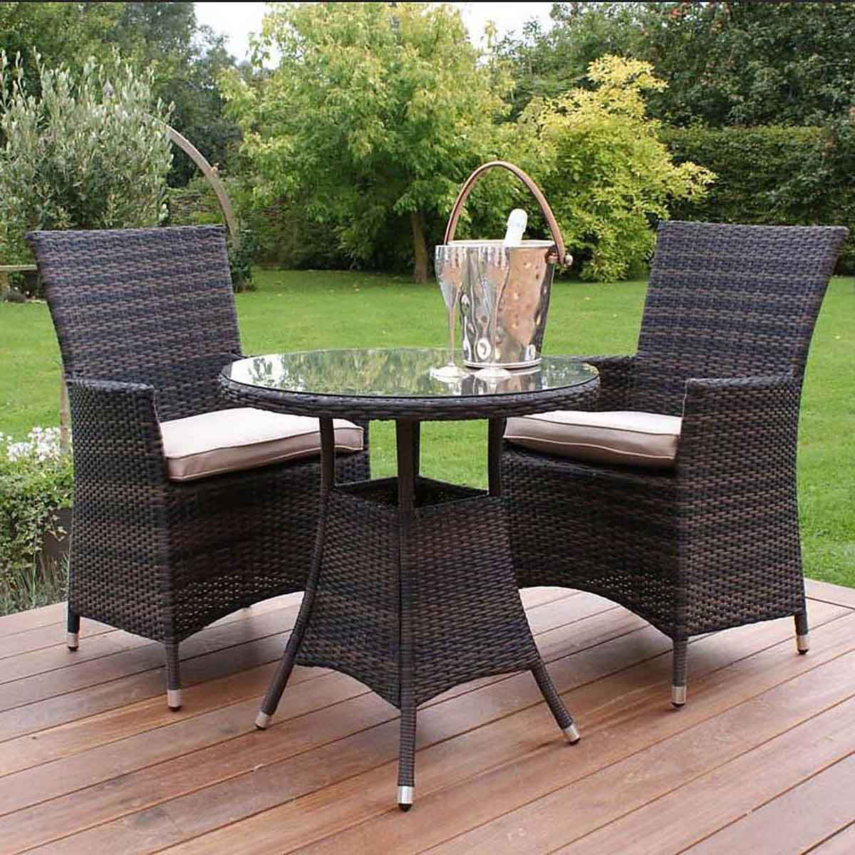 Garden and Outdoor Furniture for Sale in Kampala Uganda. Home, Bar, Restaurant, Hotel Garden Furniture Supplier in Uganda. Balcony Furniture, Patio Furniture in Uganda, Resin Wicker, All Weather Wicker Furniture in Uganda, Outdoor and Garden Furniture Manufacturer in Uganda. Chrome Outdoor Furniture Uganda, Ugabox