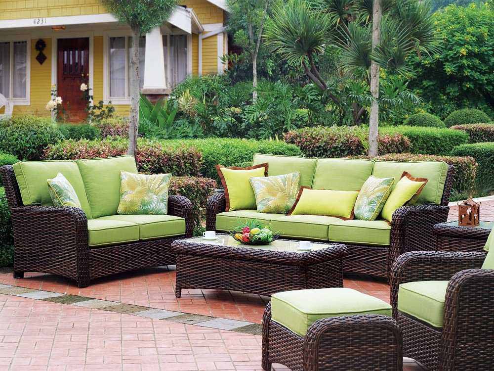 Garden and Outdoor Furniture for Sale in Kampala Uganda. Home, Bar, Restaurant, Hotel Garden Furniture Supplier in Uganda. Balcony Furniture, Patio Furniture in Uganda, Resin Wicker, All Weather Wicker Furniture in Uganda, Outdoor and Garden Furniture Manufacturer in Uganda. Chrome Outdoor Furniture Uganda, Ugabox