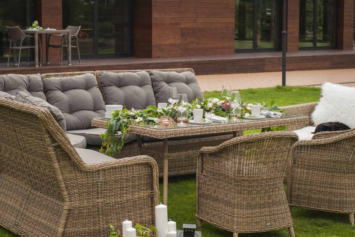 Garden and Outdoor Furniture for Sale in Kampala Uganda. Home, Bar, Restaurant, Hotel Garden Furniture Supplier in Uganda. Balcony Furniture, Patio Furniture in Uganda, Resin Wicker, All Weather Wicker Furniture in Uganda, Outdoor and Garden Furniture Manufacturer in Uganda. Chrome Outdoor Furniture Uganda, Ugabox