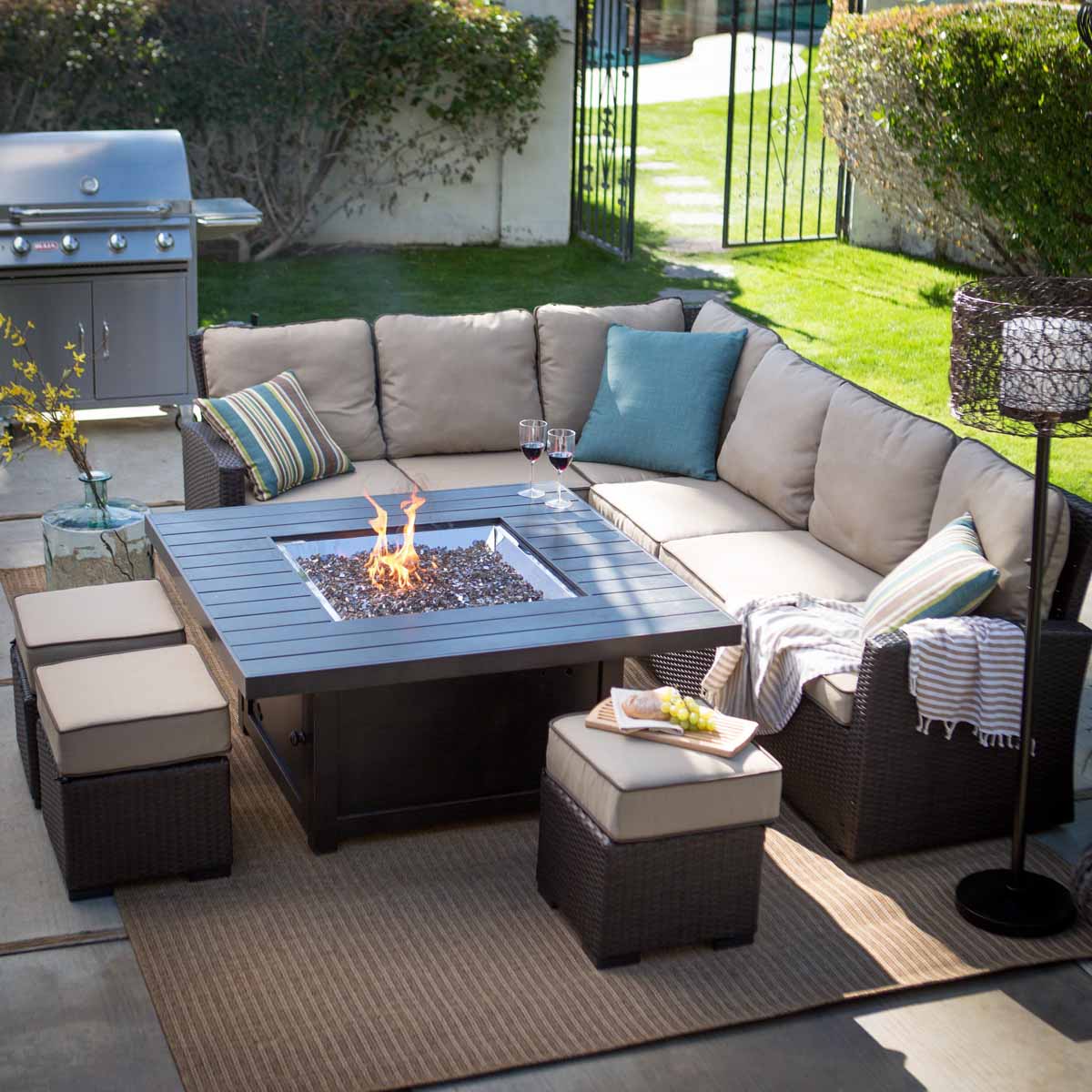 Garden and Outdoor Furniture for Sale in Kampala Uganda. Home, Bar, Restaurant, Hotel Garden Furniture Supplier in Uganda. Balcony Furniture, Patio Furniture in Uganda, Resin Wicker, All Weather Wicker Furniture in Uganda, Outdoor and Garden Furniture Manufacturer in Uganda. Chrome Outdoor Furniture Uganda, Ugabox