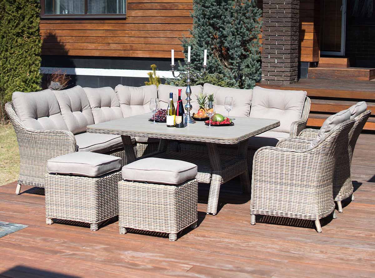 Garden and Outdoor Furniture for Sale in Kampala Uganda. Home, Bar, Restaurant, Hotel Garden Furniture Supplier in Uganda. Balcony Furniture, Patio Furniture in Uganda, Resin Wicker, All Weather Wicker Furniture in Uganda, Outdoor and Garden Furniture Manufacturer in Uganda. Chrome Outdoor Furniture Uganda, Ugabox