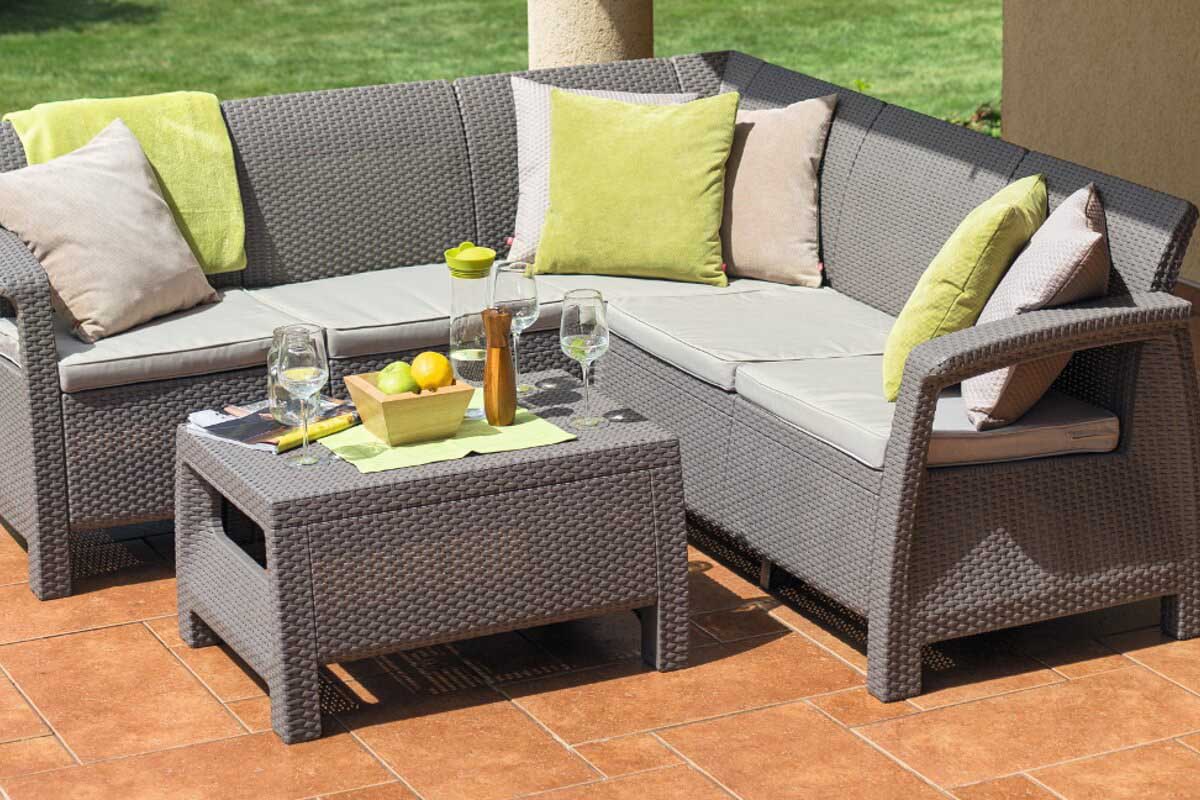 Garden and Outdoor Furniture for Sale in Kampala Uganda. Home, Bar, Restaurant, Hotel Garden Furniture Supplier in Uganda. Balcony Furniture, Patio Furniture in Uganda, Resin Wicker, All Weather Wicker Furniture in Uganda, Outdoor and Garden Furniture Manufacturer in Uganda. Chrome Outdoor Furniture Uganda, Ugabox