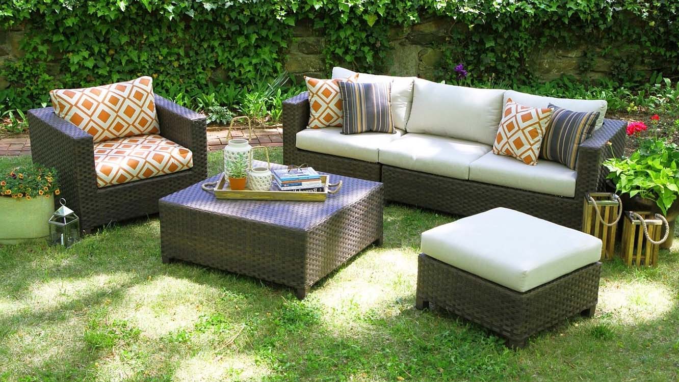 Garden and Outdoor Furniture for Sale in Kampala Uganda. Home, Bar, Restaurant, Hotel Garden Furniture Supplier in Uganda. Balcony Furniture, Patio Furniture in Uganda, Resin Wicker, All Weather Wicker Furniture in Uganda, Outdoor and Garden Furniture Manufacturer in Uganda. Chrome Outdoor Furniture Uganda, Ugabox