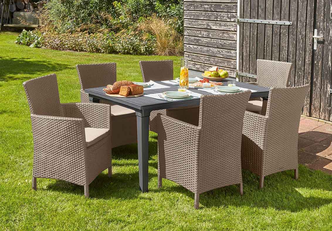 Garden and Outdoor Furniture for Sale in Kampala Uganda. Home, Bar, Restaurant, Hotel Garden Furniture Supplier in Uganda. Balcony Furniture, Patio Furniture in Uganda, Resin Wicker, All Weather Wicker Furniture in Uganda, Outdoor and Garden Furniture Manufacturer in Uganda. Chrome Outdoor Furniture Uganda, Ugabox