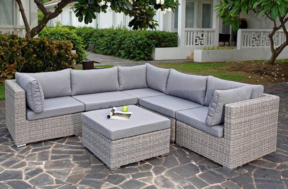 Garden and Outdoor Furniture for Sale in Kampala Uganda. Home, Bar, Restaurant, Hotel Garden Furniture Supplier in Uganda. Balcony Furniture, Patio Furniture in Uganda, Resin Wicker, All Weather Wicker Furniture in Uganda, Outdoor and Garden Furniture Manufacturer in Uganda. Chrome Outdoor Furniture Uganda, Ugabox