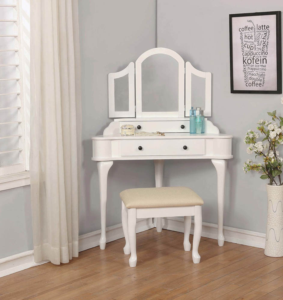 Dressing Table for Sale in Kampala Uganda. Wood Dressing Table/Makeup Table Making in Uganda. Modern Dressing Table Maker/Manufacturer in Uganda. Bedroom Furniture Carpentry Services Uganda, Home Furniture And Hotel Wood Furniture Supplier in Uganda, Erimu Company Ltd, Ugabox