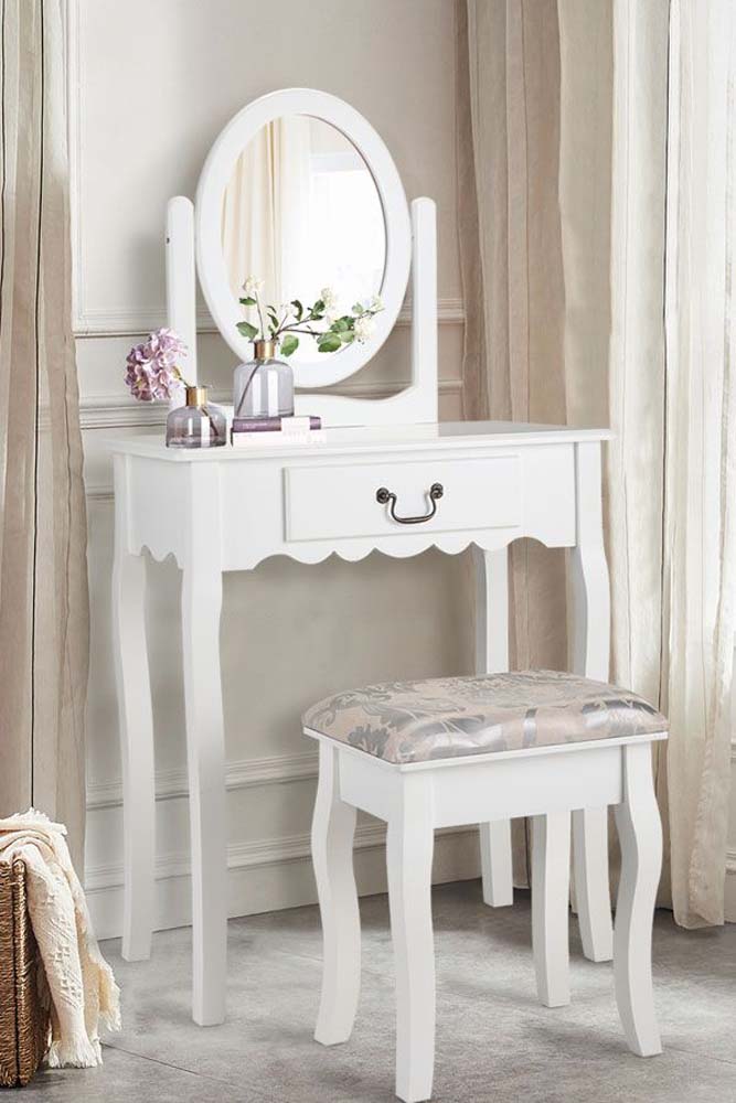 Dressing Table for Sale in Kampala Uganda. Wood Dressing Table/Makeup Table Making in Uganda. Modern Dressing Table Maker/Manufacturer in Uganda. Bedroom Furniture Carpentry Services Uganda, Home Furniture And Hotel Wood Furniture Supplier in Uganda, Erimu Company Ltd, Ugabox