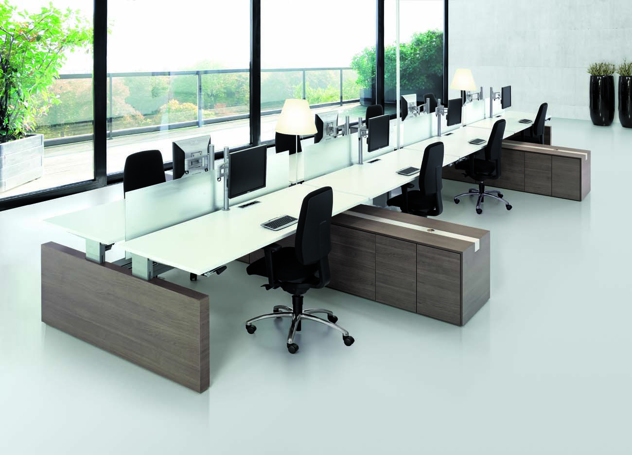 Office Workstations for Sale in Kampala Uganda. Workstation Furniture, Office Furniture in Uganda, Custom Made Office Furniture Design in Uganda, Timber King Furniture Company Uganda