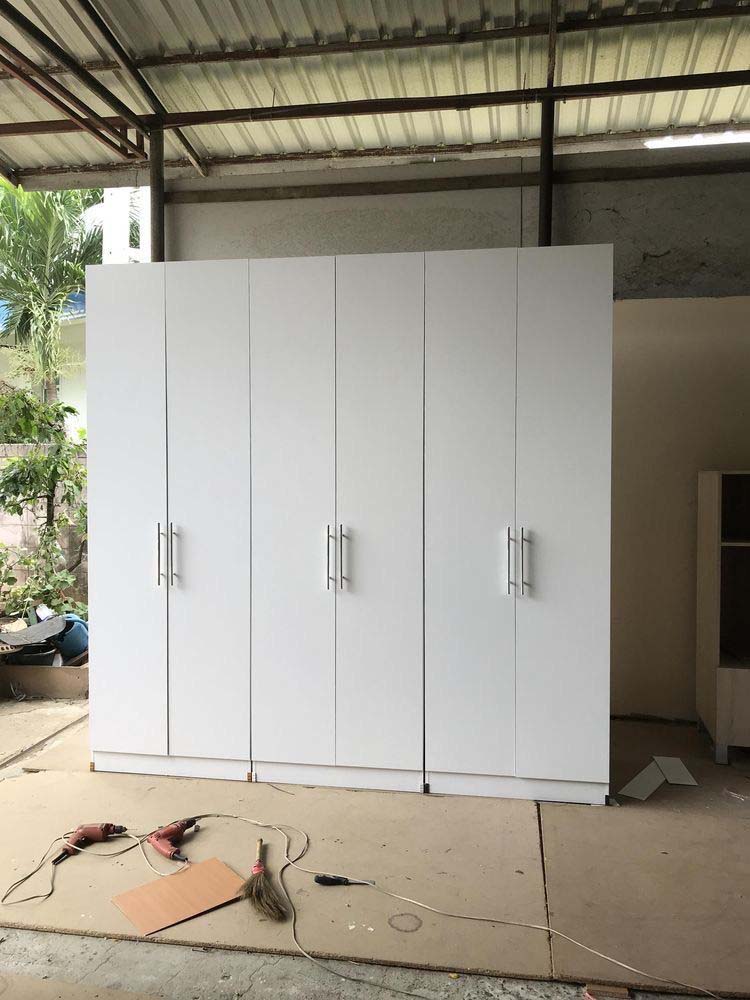 Wardrobes in Kampala Uganda, Custom Made Wardrobes/Fitted Wardrobes in Uganda, Hard Wood and Softwood Wardrobes in Uganda, Carpentry And Wood Works in Uganda, Custom Made Home Furniture Design And Making in Uganda, Timber King Furniture Company Supplier in Uganda, Ugabox