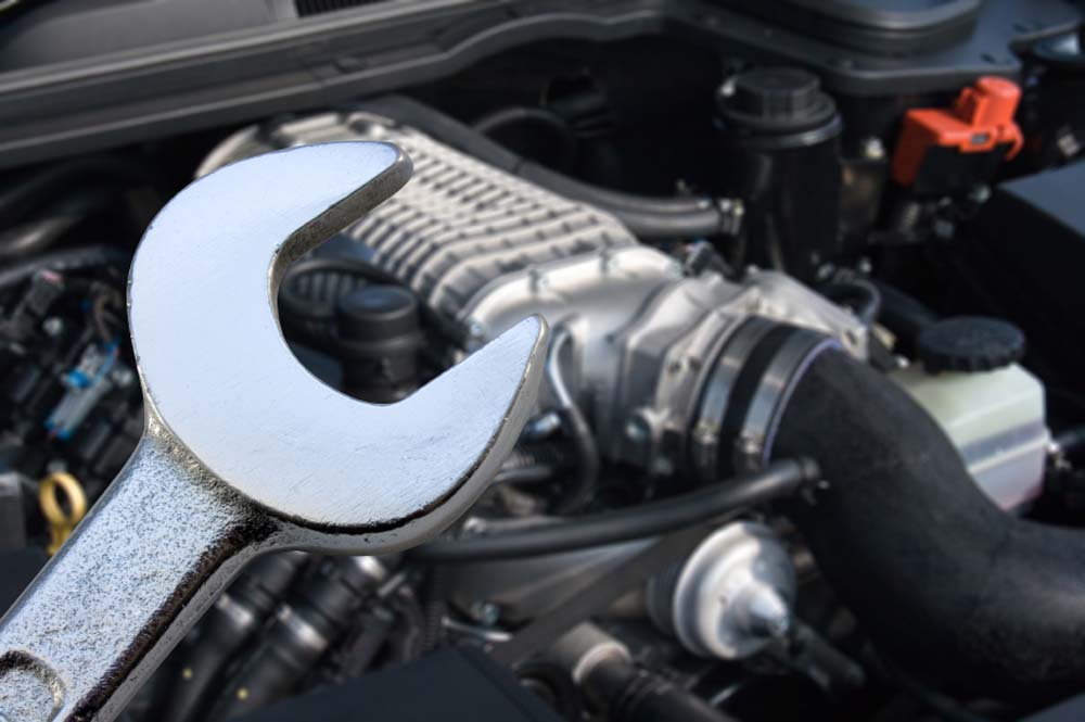 MBA Auto Care Services Kampala Uganda Garage Car Repair, Auto Repair, Vehicle-Car Service, Car Spraying/Painting, Engine Oil Change, Car Air Conditioning, Car Electronic Works,  Car Sound System Installation and Repair Kampala Uganda, Ugabox