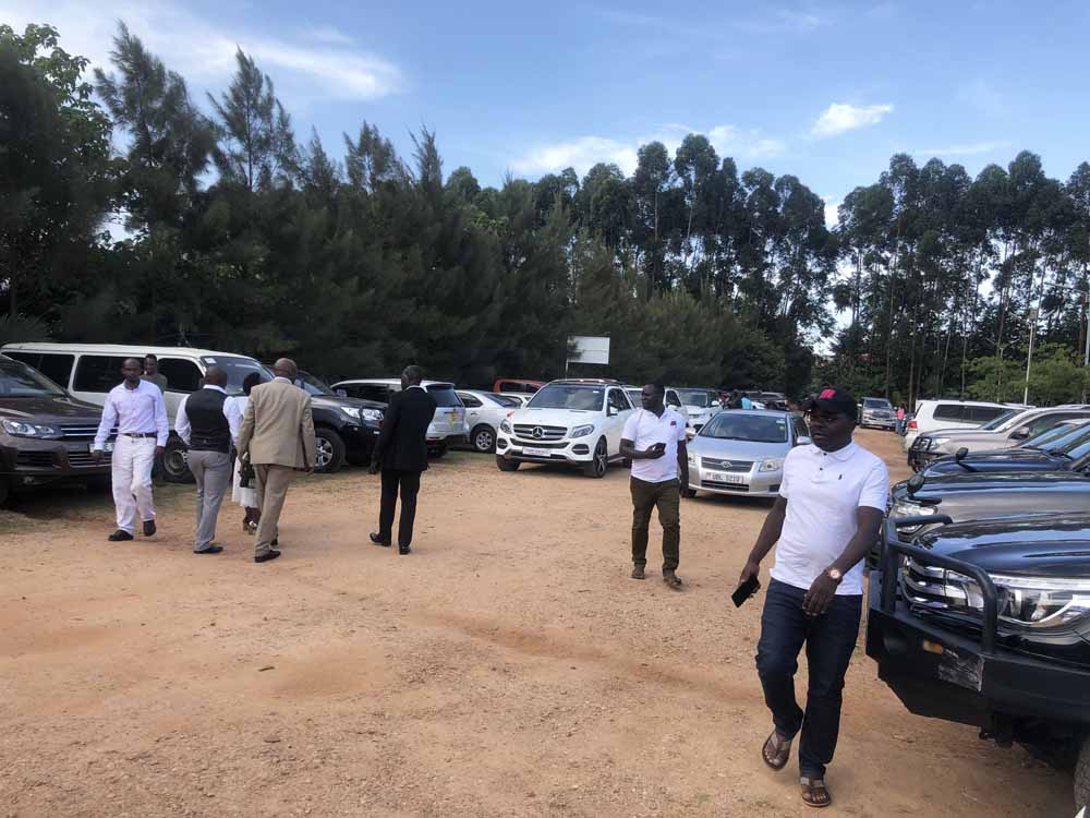 Akamwesi Gardens Car Parking Space. Wedding Gardens with plenty of car parking Space and Security in Kyebando Kampala Uganda, Ugabox