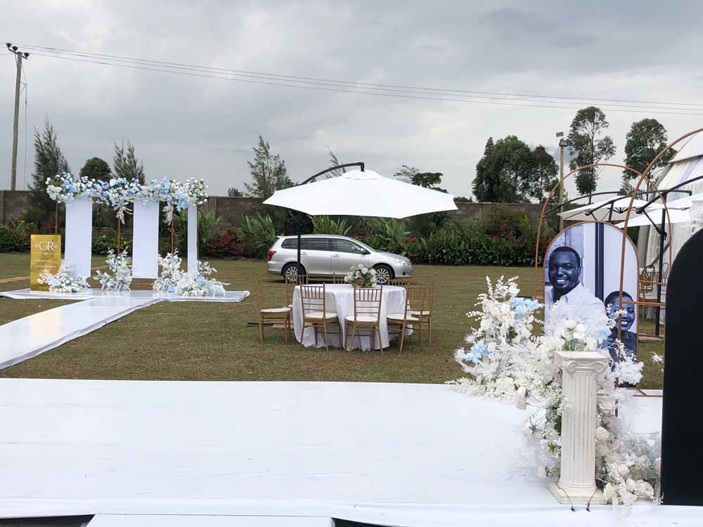 Wedding Gardens in Kampala Uganda. Wedding Venue, Party Venue, Graduation Venue, Music Festival Venue, Picnic Venue and Get Together Party Venue in Uganda. Kigo Gardens are beautiful gardens for all party events: Weddings, Introductions, Give Away Ceremonies, Kids Birthday Parties in Kampala Uganda, Ugabox