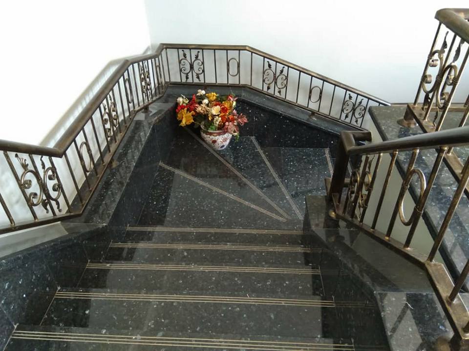 Granite Stairs/Granite Floor Construction Materials Supply in Kampala Uganda, Granite & Marble, Floor House Construction Products & Materials in Uganda, Ugabox