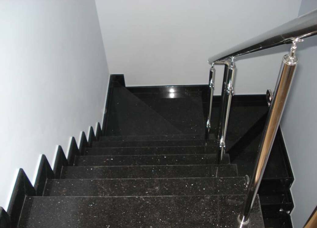 Granite/Marble Staircases Installation Services in Kampala Uganda. Stone Floor Installation Company in Uganda. Building Contractor Services: Varni Granite, Marble And Terrazzo, Ugabox