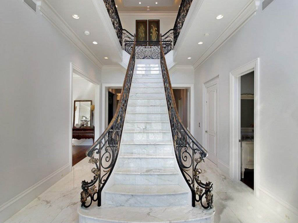 Granite/Marble Staircases Installation Services in Kampala Uganda. Stone Floor Installation Company in Uganda. Building Contractor Services: Varni Granite, Marble And Terrazzo, Ugabox