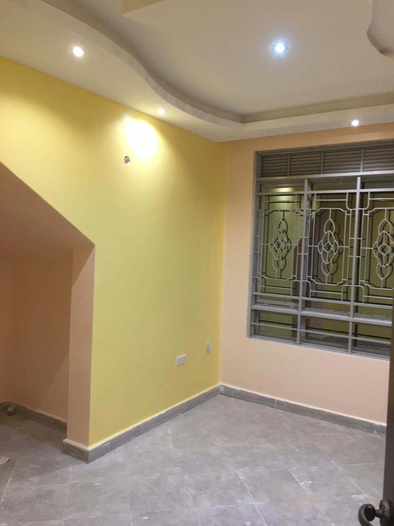 Interior Silky Wall Paint Services in Kampala Uganda. Painting Company Uganda, Interior Design And Exterior Paint Services, Quality House Painting Services in Uganda, Interior Painting Services, Wall Painting in Uganda, Hometec Interiors Ltd Uganda, Ugabox