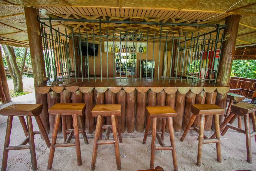 Tuzza Hotel Bushenyi, Top Accommodation, Restaurant, Bed & Breakfast, Bar, Workshops and Conference Venue, Beautiful Gardens for Events: Weddings & Private Parties, Birthday Parties, Resort 3 Star Hotel  in Bushenyi Uganda, Ugabox
