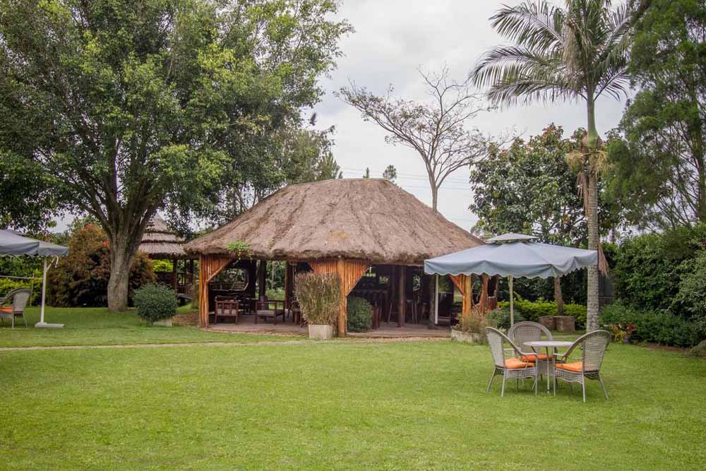 Tuzza Hotel Bushenyi, Top Accommodation, Restaurant, Bed & Breakfast, Bar, Workshops and Conference Venue, Beautiful Gardens for Events: Weddings & Private Parties, Birthday Parties, Resort 3 Star Hotel in Bushenyi Uganda, Ugabox