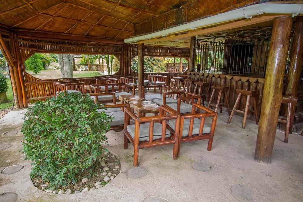 Tuzza Hotel Bushenyi, Top Accommodation, Restaurant, Bed & Breakfast, Bar, Workshops and Conference Venue, Beautiful Gardens for Events: Weddings & Private Parties, Birthday Parties, Resort 3 Star Hotel in Bushenyi Uganda, Ugabox