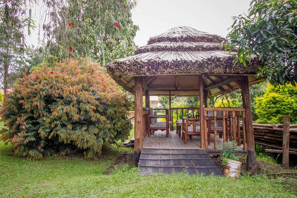 Tuzza Hotel Bushenyi, Top Accommodation, Restaurant, Bed & Breakfast, Bar, Workshops and Conference Venue, Beautiful Gardens for Events: Weddings & Private Parties, Birthday Parties, Resort 3 Star Hotel in Bushenyi Uganda, Ugabox