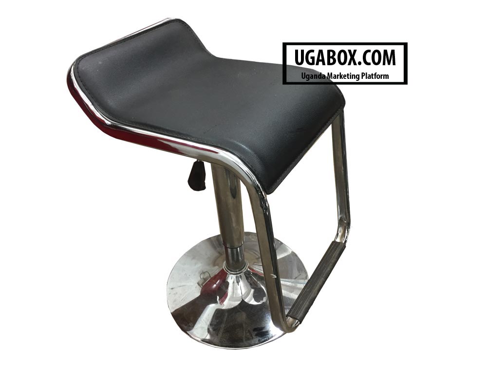 Studio Stool for Sale in Kampala Uganda, Sale Price: Ugx 300,000, Salon Equipment & Furniture Shop in Kampala Uganda, Salon Equipment, Salon Furniture Uganda, Ugabox