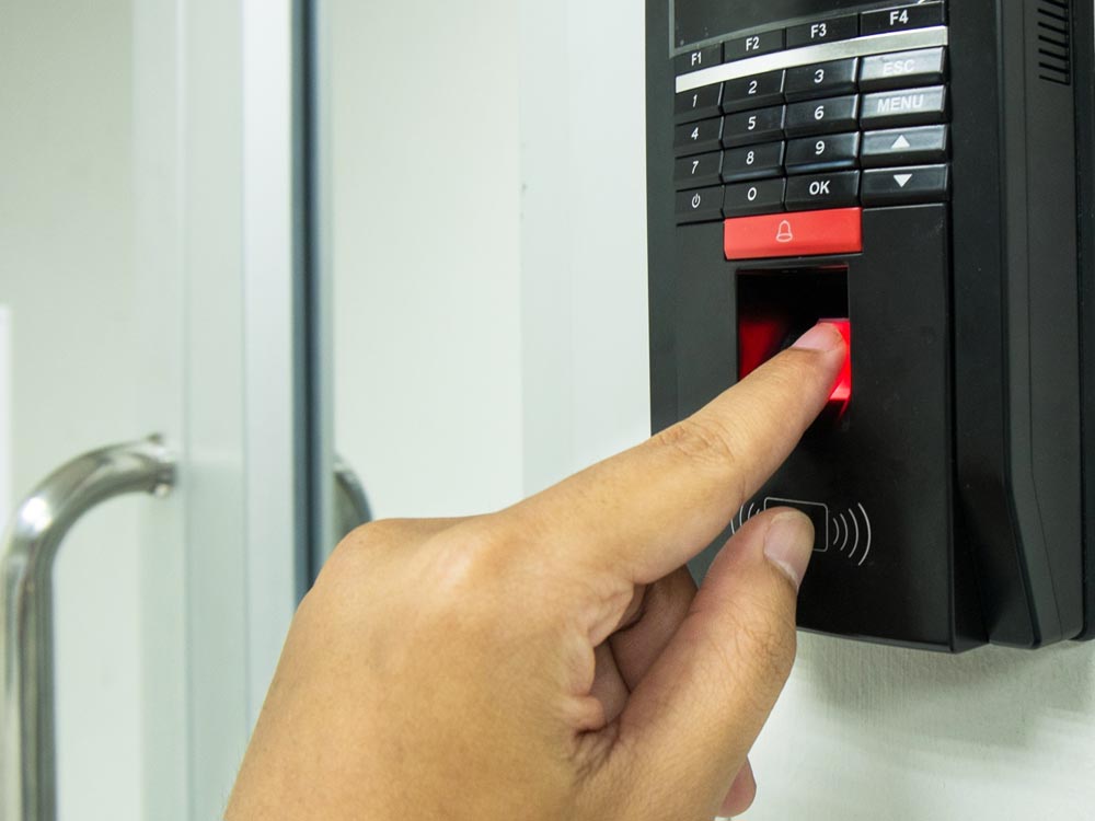 Biometric Door Lock Systems in Kampala Uganda, Biometric Access Systems Equipment Supplier in Uganda, Security Door Biometric Access Systems Equipment Installation in Uganda, Cyclops Defence Systems Ltd, Ugabox