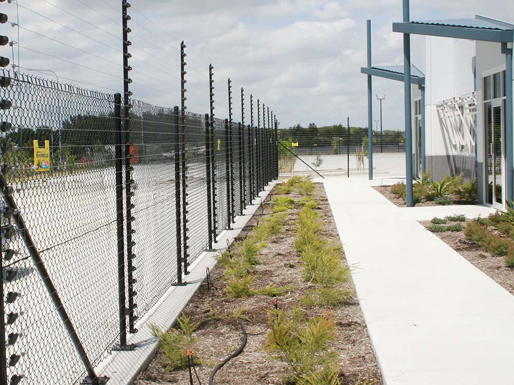 Electric Fence and Installation in Kampala Uganda, Electric Fence Equipment Supplier in Uganda, Security Fences Installation in Uganda, Myriad Technology Services Uganda