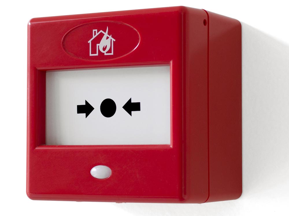 Fire Alarm Break Glass Fire Button in Kampala Uganda, Fire Systems Equipment Supplier in Uganda, Fire Alarm Security Equipment Installation in Uganda, Cyclops Defence Systems Ltd, Ugabox